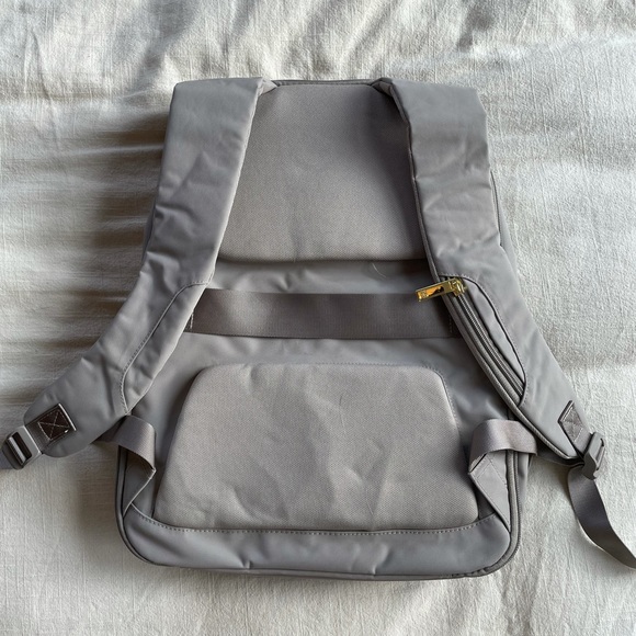 Gray backpack with gold details - Picture 3 of 3